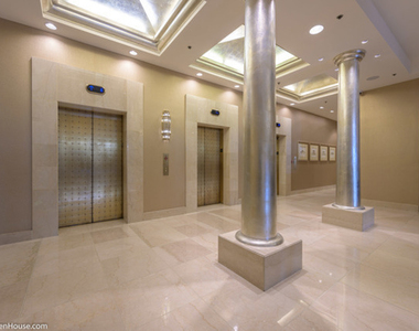 10724 Wilshire Boulevard - Photo Thumbnail 16