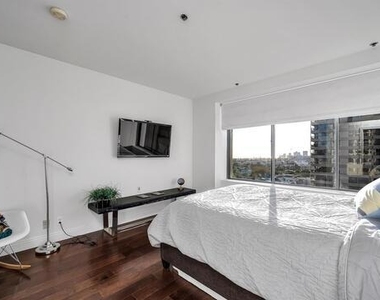 10724 Wilshire Boulevard - Photo Thumbnail 9