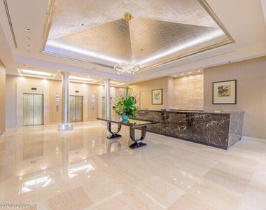 10724 Wilshire Boulevard - Photo Thumbnail 15