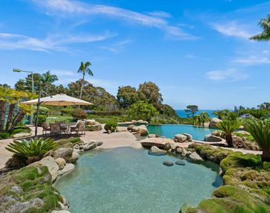 7160 Dume Drive - Photo Thumbnail 3
