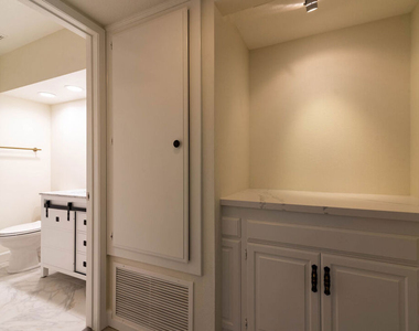 8515 Falmouth Avenue - Photo Thumbnail 12