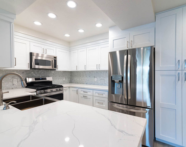8515 Falmouth Avenue - Photo Thumbnail 6