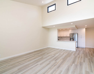8515 Falmouth Avenue - Photo Thumbnail 10