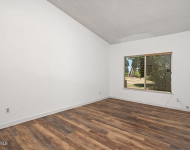 5708 Wilhelmina Avenue - Photo Thumbnail 25
