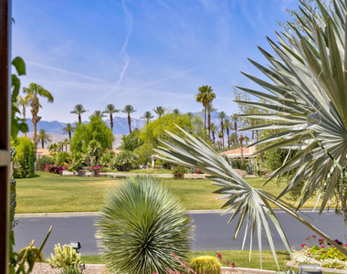 75105 Spyglass Drive - Photo Thumbnail 2