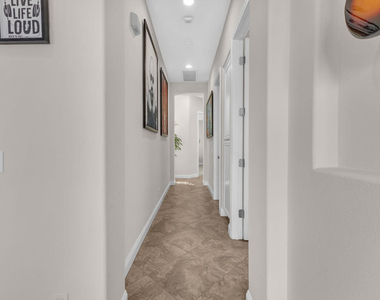 39 Calle Del Norte - Photo Thumbnail 41
