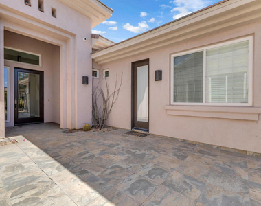 39 Calle Del Norte - Photo Thumbnail 18