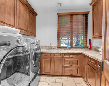83073 N Shore Drive - Photo Thumbnail 22