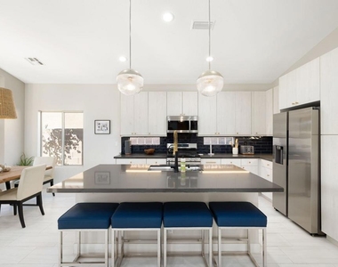 45809 Crosswater Street - Photo Thumbnail 19