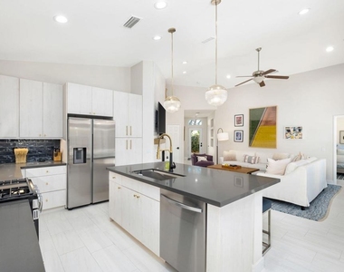 45809 Crosswater Street - Photo Thumbnail 21