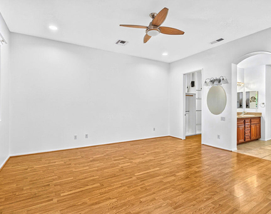 48638 Barrymore Street - Photo Thumbnail 17