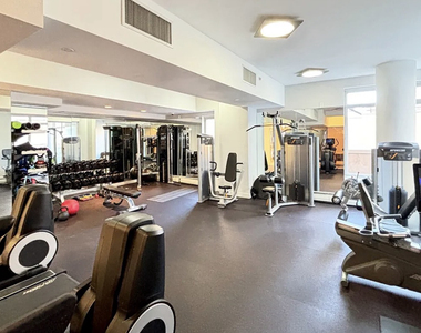205 East 59th Street - Photo Thumbnail 9