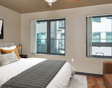 2312 3rd Avenue - Photo Thumbnail 30