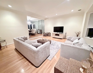 821 Channel Road - Photo Thumbnail 12