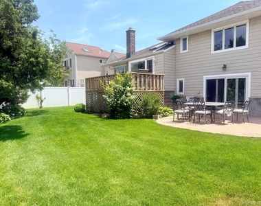 821 Channel Road - Photo Thumbnail 15