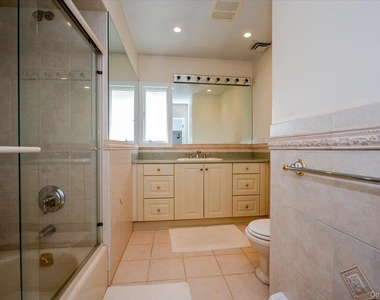 821 Channel Road - Photo Thumbnail 5