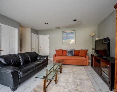 821 Channel Road - Photo Thumbnail 9