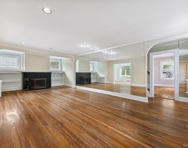 1235 Post Road - Photo Thumbnail 4