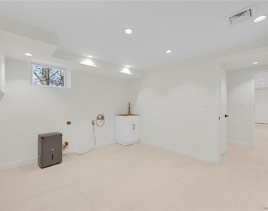 225 Hilltop Street - Photo Thumbnail 30