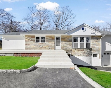 225 Hilltop Street - Photo Thumbnail 4