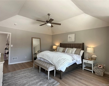 16 David Lester Drive - Photo Thumbnail 15
