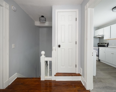 39 Fowler Avenue - Photo Thumbnail 6
