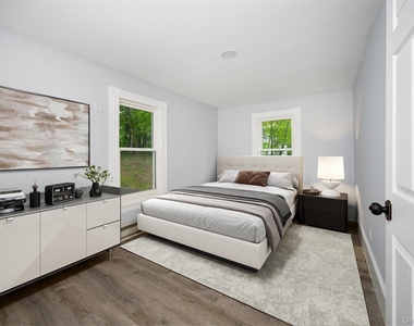 39 Fowler Avenue - Photo Thumbnail 5