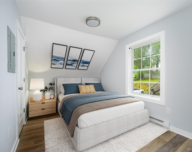 39 Fowler Avenue - Photo Thumbnail 1