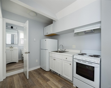 39 Fowler Avenue - Photo Thumbnail 2