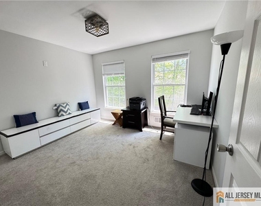432 Jarrard Street - Photo Thumbnail 26