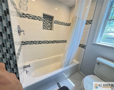 432 Jarrard Street - Photo Thumbnail 24