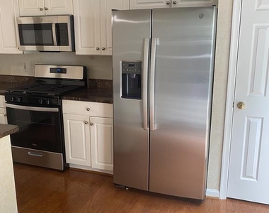 1536 Northern Neck Drive - Photo Thumbnail 6