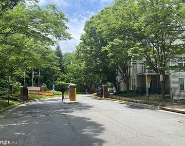 1536 Northern Neck Drive - Photo Thumbnail 36