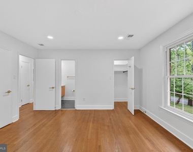11523 Vale Road - Photo Thumbnail 13
