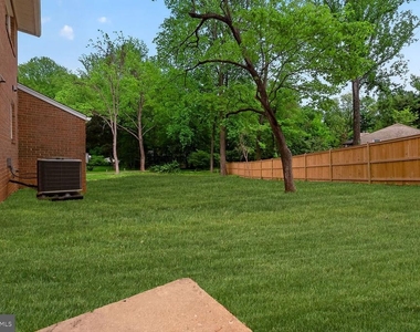 11523 Vale Road - Photo Thumbnail 21