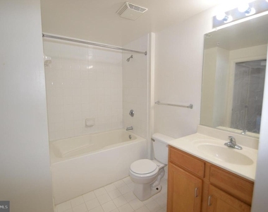 4490 Market Commons Drive - Photo Thumbnail 16