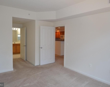 4490 Market Commons Drive - Photo Thumbnail 13