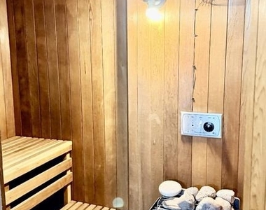 1225 Martha Custis Drive - Photo Thumbnail 17