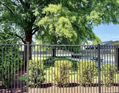 1225 Martha Custis Drive - Photo Thumbnail 24