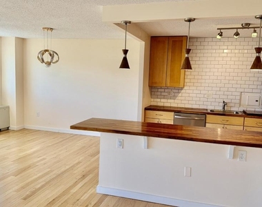 1225 Martha Custis Drive - Photo Thumbnail 1