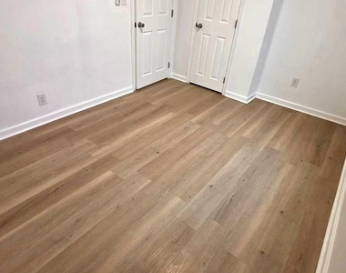 6233 Chew Avenue - Photo Thumbnail 30