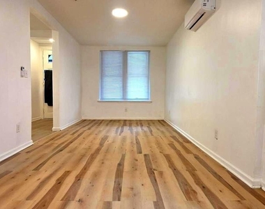 6233 Chew Avenue - Photo Thumbnail 10