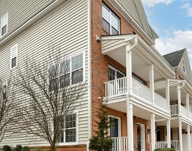 39 N Mitchell Avenue - Photo Thumbnail 37