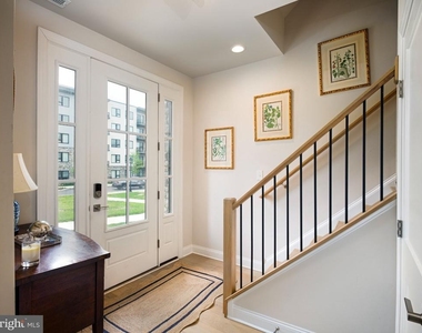 361 Horseshoe Trail - Photo Thumbnail 6