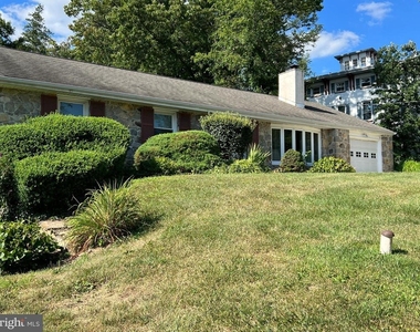 319 Meetinghouse Lane - Photo Thumbnail 1