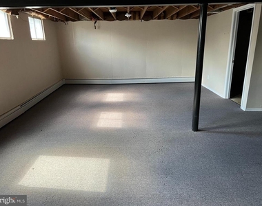 319 Meetinghouse Lane - Photo Thumbnail 15