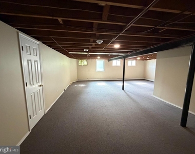 319 Meetinghouse Lane - Photo Thumbnail 35
