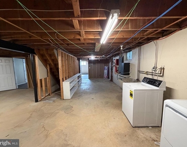 319 Meetinghouse Lane - Photo Thumbnail 36
