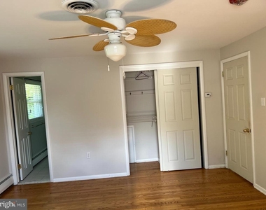 319 Meetinghouse Lane - Photo Thumbnail 12