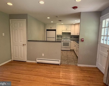 319 Meetinghouse Lane - Photo Thumbnail 20